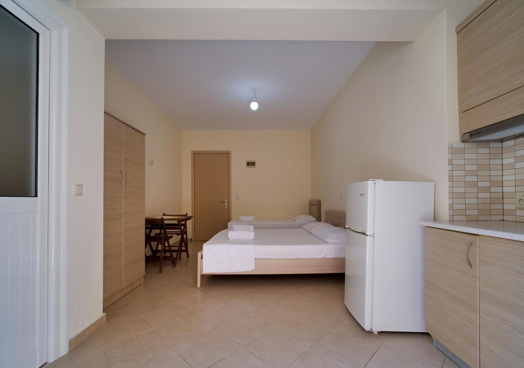 Bodini'S Rooms Himare Exterior foto