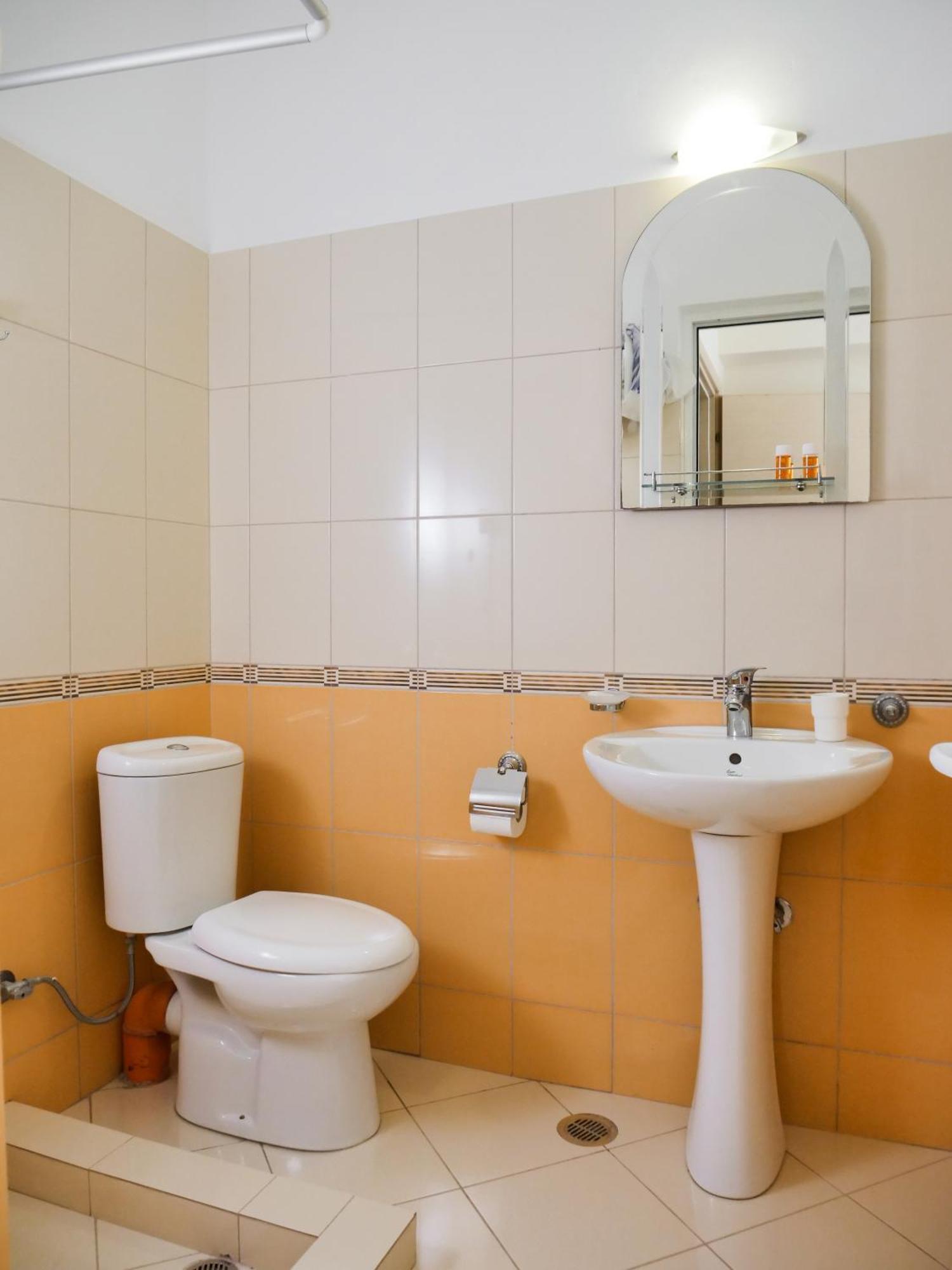 Bodini'S Rooms Himare Exterior foto
